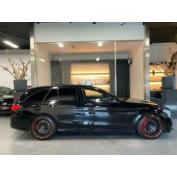 Mercedes-Benz C-klasse 63 AMG S Night Pano Nieuwstaat 1e Eig