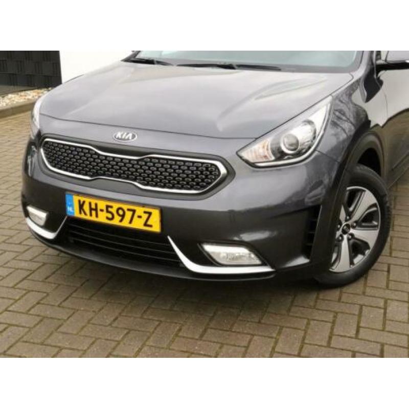 Kia Niro 1.6 GDi Hybrid First Edition / NAVI / CAMERA / TREK