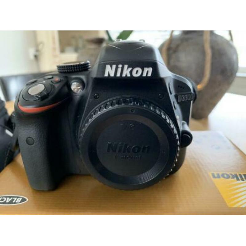 Nikon D330 spiegelreflexcamera + Tamron 18-200mm F/3.5-6.3