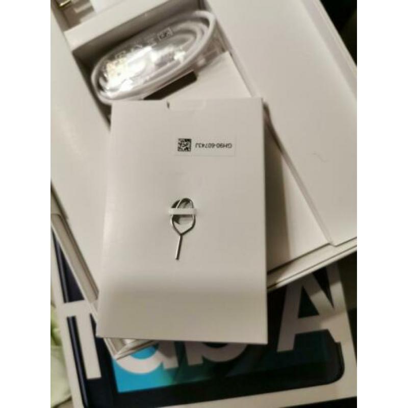 Samsung SM -T515 GB 64