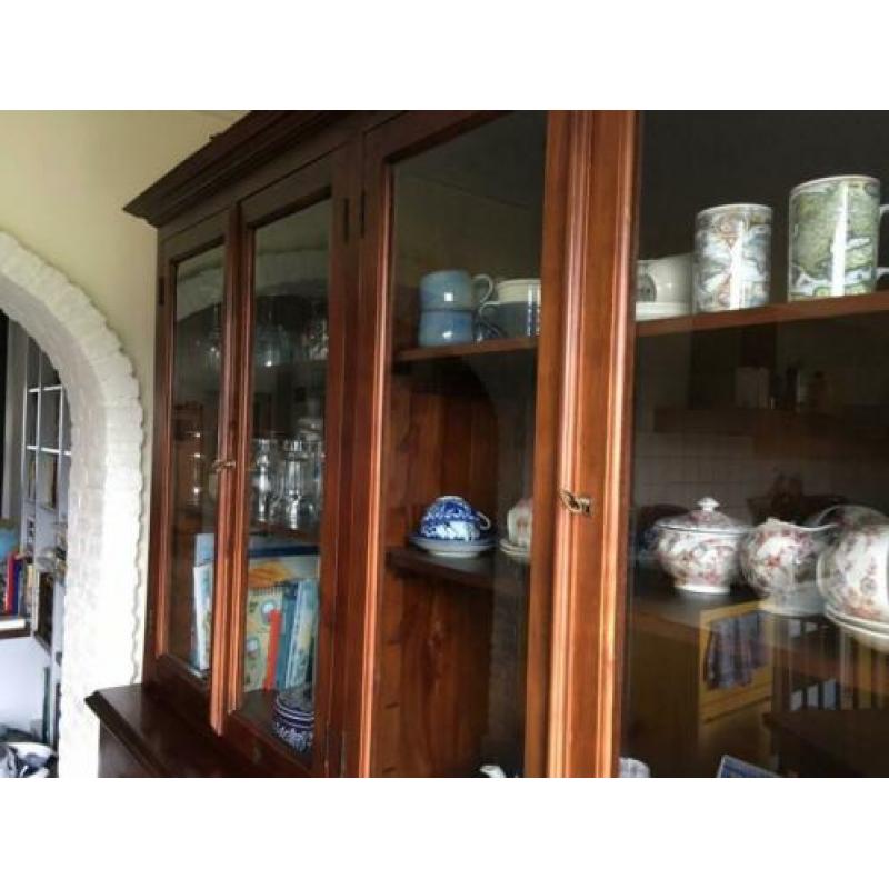 Teakhouten buffetkast