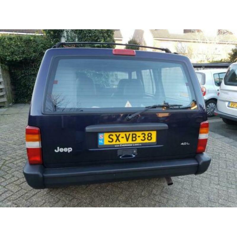 Prachtige Jeep Cherokee