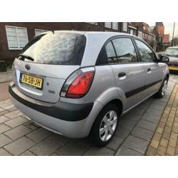Kia Rio 1.4 L 100 DKM Airco apk (bj 2005)