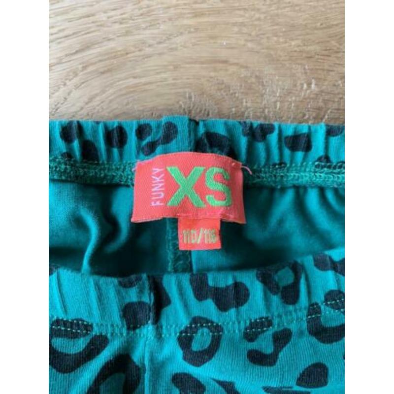 Mooie jurk van funky XS met bijpassende legging