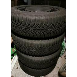 4 Goodyear winterbanden 4x100 opel corsa D - 185 65/R15