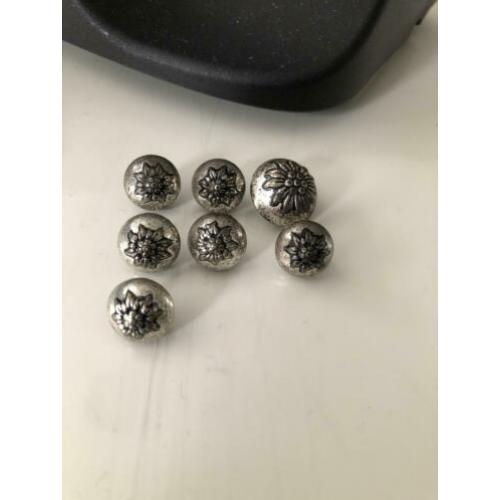 7X vintage antieken zilveren knopen