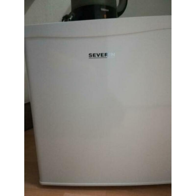 KLEINE VRIESKIST 30 L // A+ energielabel
