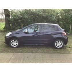 Peugeot 208 1.2 PureTech Style Pack zeer mooie staat incl. a