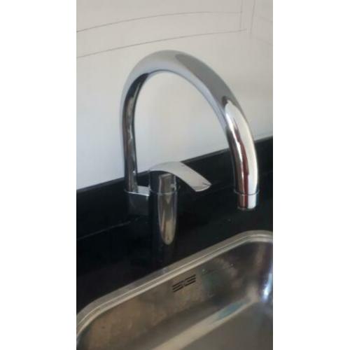 Grohe  Keukenmengkraan. hoge uitloop, uitgevoerd in chroo