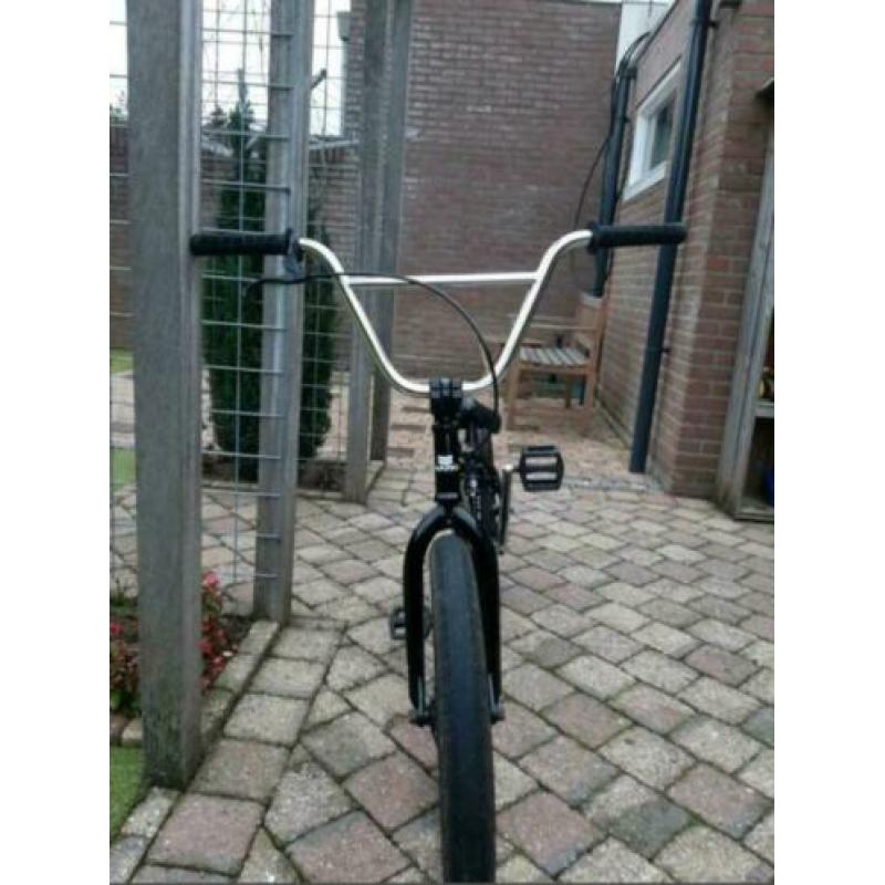 Haro bmx 21 inch weinig mee gefietst nieuw €600,-