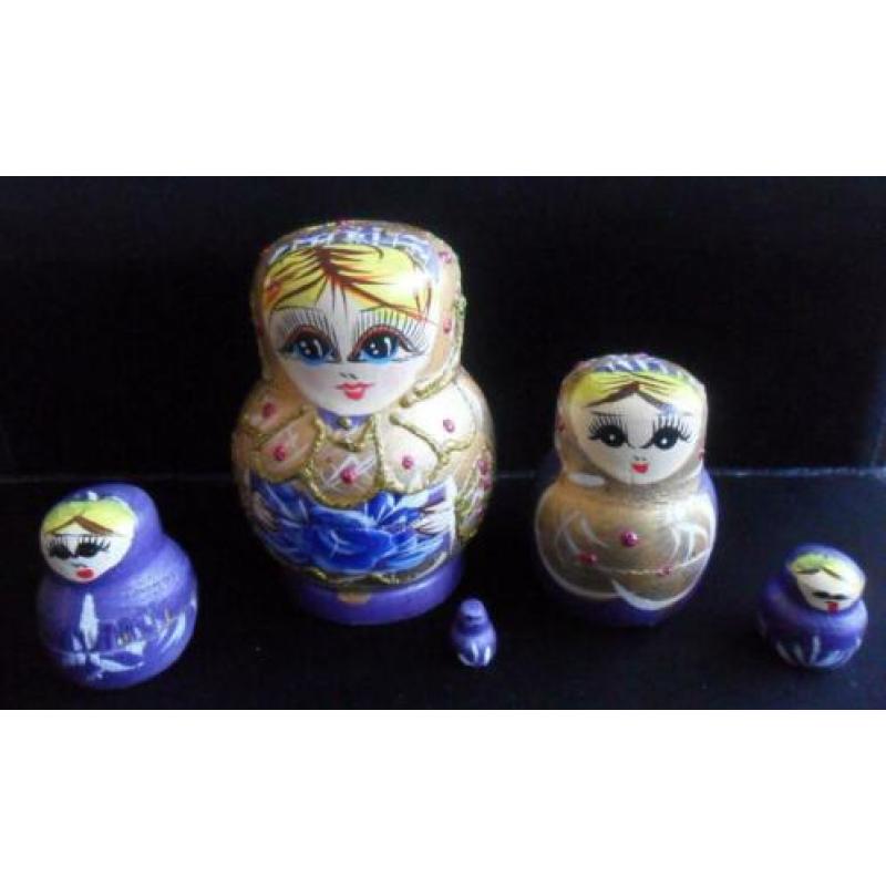 Leuke sets van 3 Babushka nesting dolls 3 paar