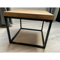 Eikenhouten salontafel