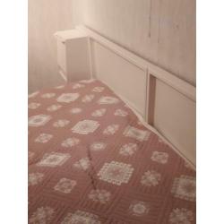 Retro design Pastoe bed-achterwanden met kastjes