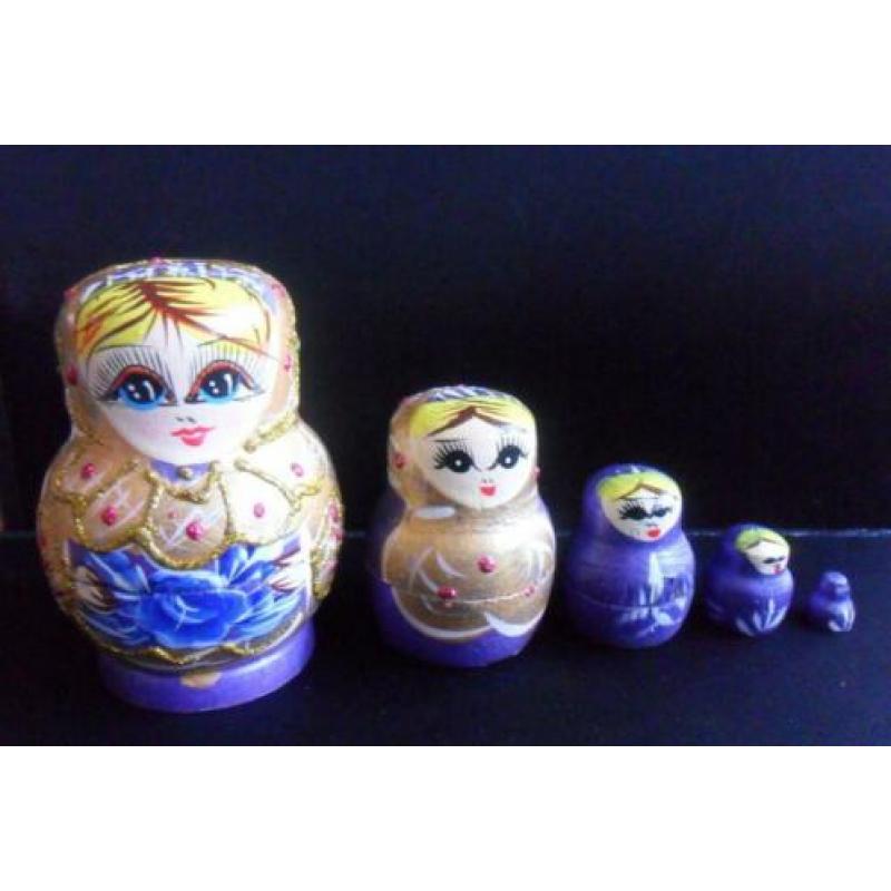Leuke sets van 3 Babushka nesting dolls 3 paar