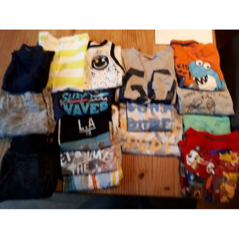 Leuk pakket kleding maat 116/122
