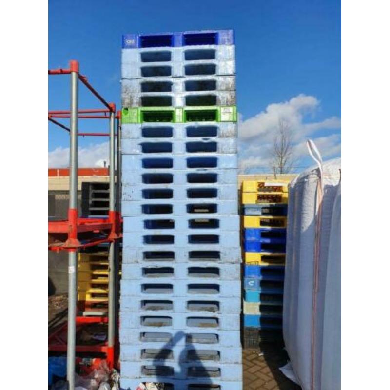 Kunststof-pallets-zwaar