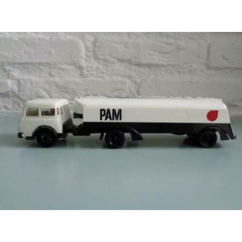 Siku plastic tankwagen PAM