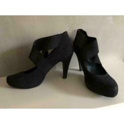 Marco Tozzi Pumps maat 40