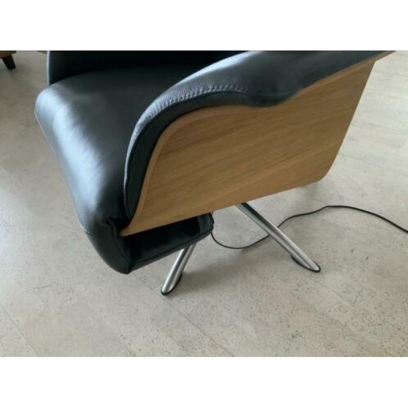 Hjort Knudsen (Large en volledig elektrisch) Relax fauteuil.