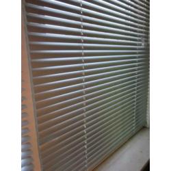 Horizontale jaloezieën aluminium zilverkleur 80x130 4 stuks