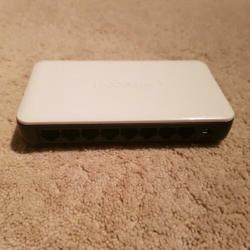 Switch 8 Poort LN-119 *Sitecom*