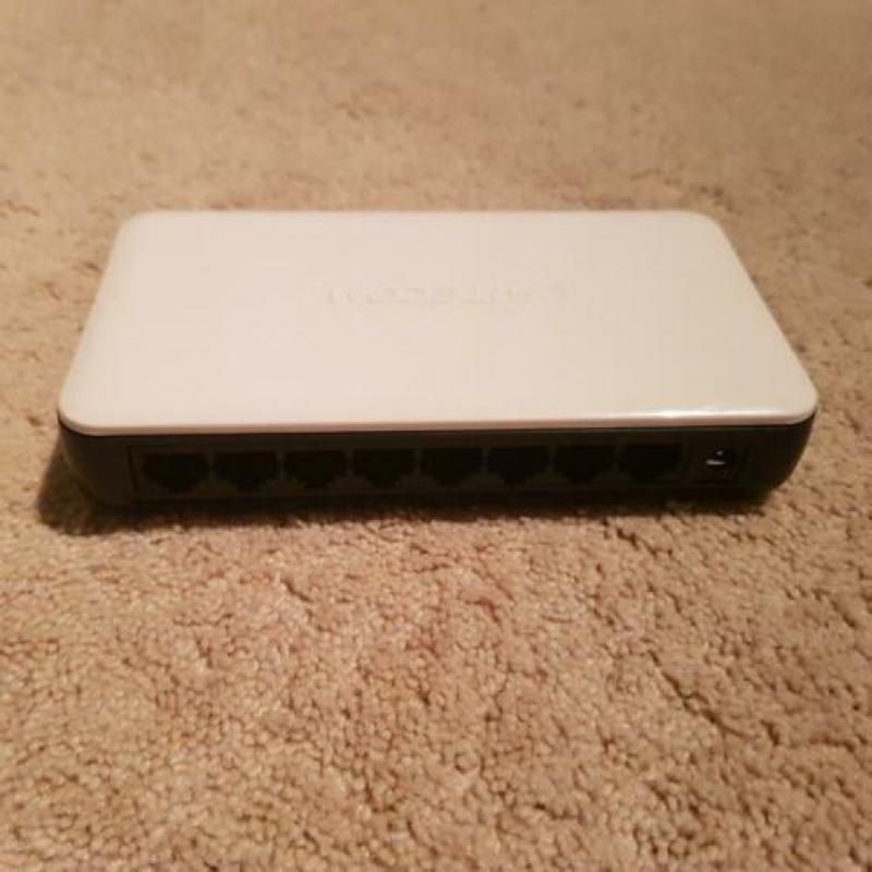 Switch 8 Poort LN-119 *Sitecom*