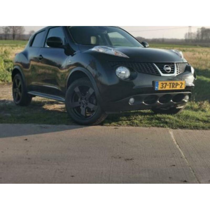 Nissan Juke tekna 1.6 86KW Eco-pure Drive 2012 Zwart