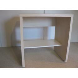 Compact bureau tafeltje op wieltjes