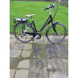 Koga electrische damesfiets maat 53 ZO GOED ALS NIEUW
