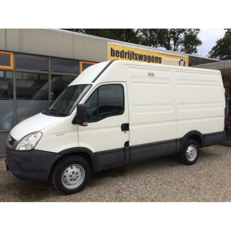 Iveco Daily 35S13V 2.3 HPI Euro 5 L2H2 Airco Trekhaak