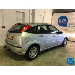 Ford Focus 1.6 I 5D AUT (bj 2002, automaat)
