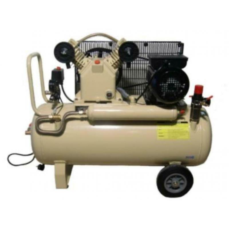 Hele flinke 230 Volt Compressor ,800 Liter per minuut !!