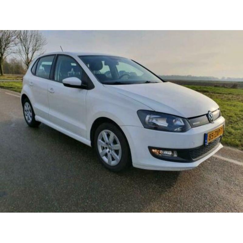 Volkswagen Polo 1.2 TDI BlueMotion Comfortline wordt gelever