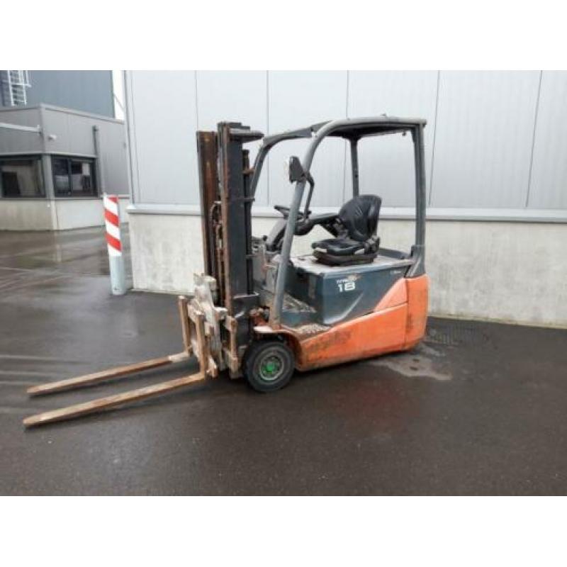 Toyota Traigo48 8FBE18T (bj 2016)