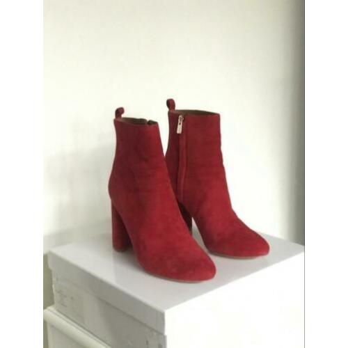 Rode suede haklaars | &Other Stories | mt 39
