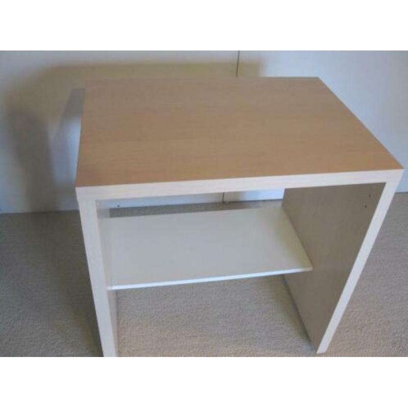 Compact bureau tafeltje op wieltjes