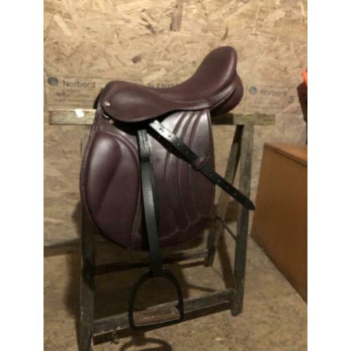 Fijn springZadel 16 inch