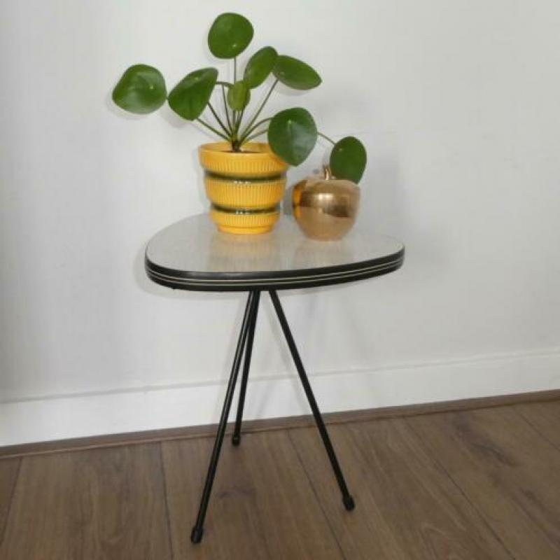 Vintage Retro plantentafeltje bijzettafel tafeltje Formica