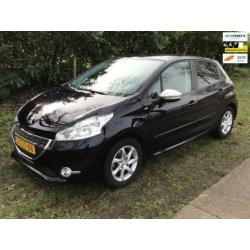 Peugeot 208 1.2 PureTech Style Pack zeer mooie staat incl. a