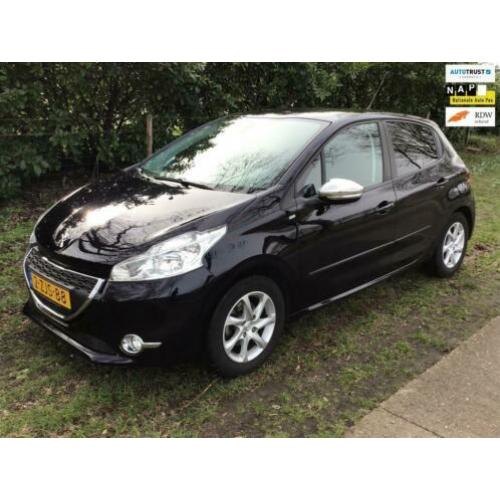 Peugeot 208 1.2 PureTech Style Pack zeer mooie staat incl. a