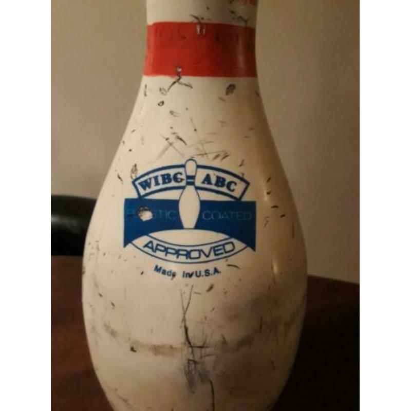 Vintage bowling pin kegel