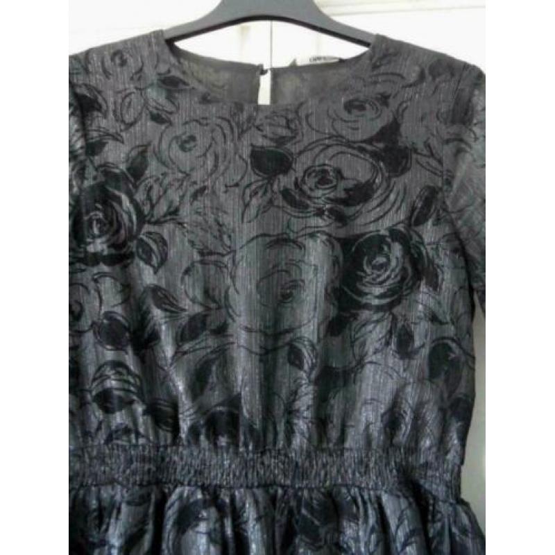 Feestelijk NW zwart ONLY glitter rozen jurkje volants zoom M