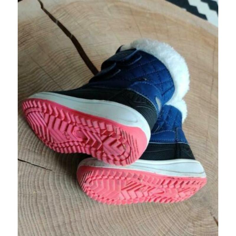 Blauw met roze snowboots - bijna ongedragen