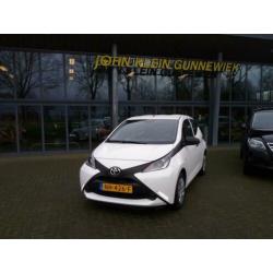 Toyota Aygo 1.0 VVT-i x-now MOOIE AUTO AIRCO EN ELEK.PAKKET