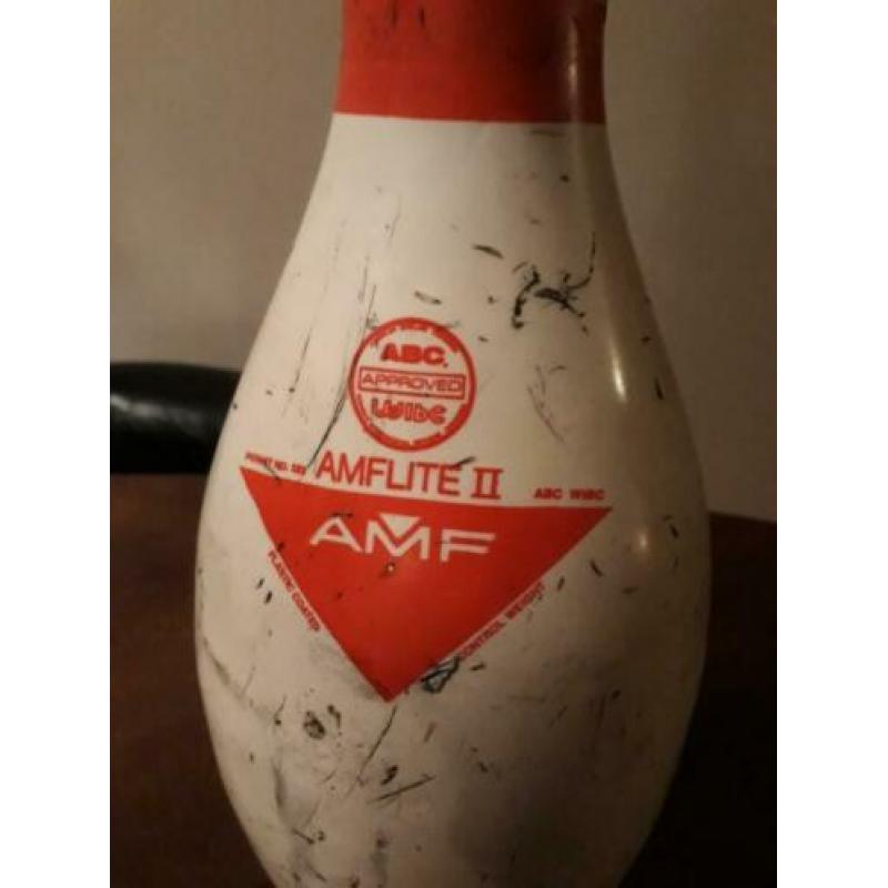 Vintage bowling pin kegel