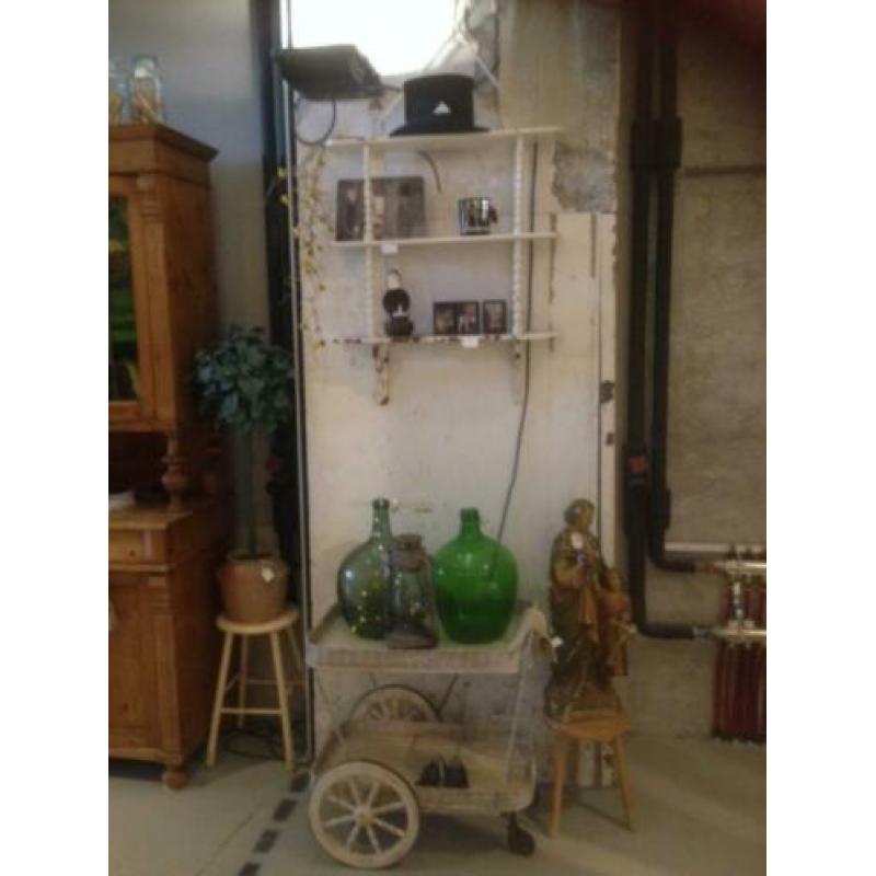Brocante oude ijzeren ronde wildhaak / geroest
