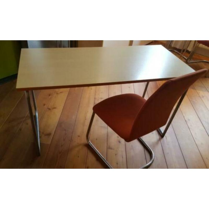 IKEA klaptafels, hoekstukken en stoelen