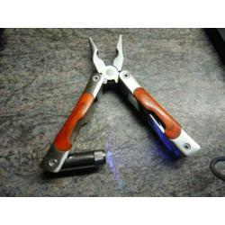 Multi Tool met Lamp