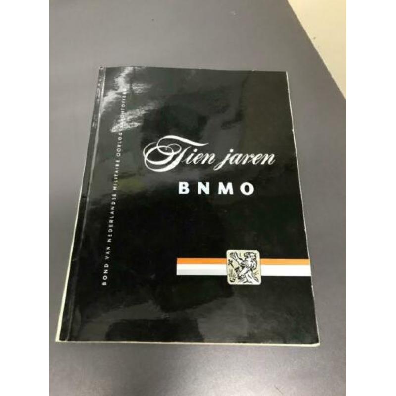 Tien jaren BNMO bond van Nederlandse oorlogsslachtoffers