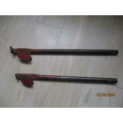 Buigijzers 2 x ( 1x 5/8 en 1x 3/4 .) . !!